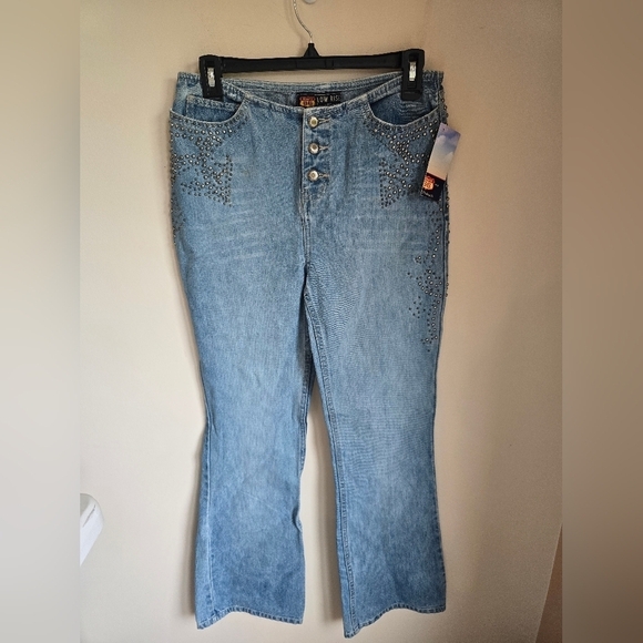 NWT Y2K Vintage Route 66 Low Rise Boot Cut Studded Womens Jeans Size 4. - Picture 2 of 11